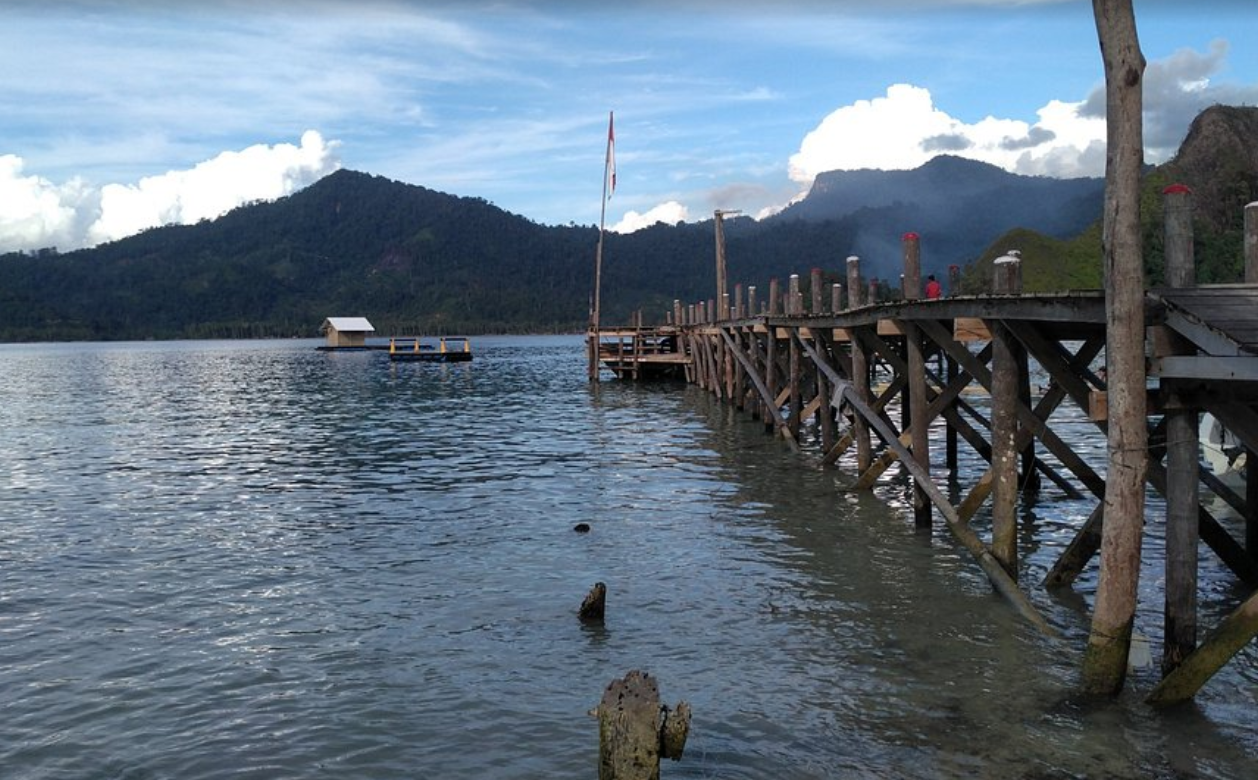 Yayasan Rokan Riau Raya Bersama Seluruh Civitas Akademika Universitas Rokania Melaksanakan Rapat Kerja