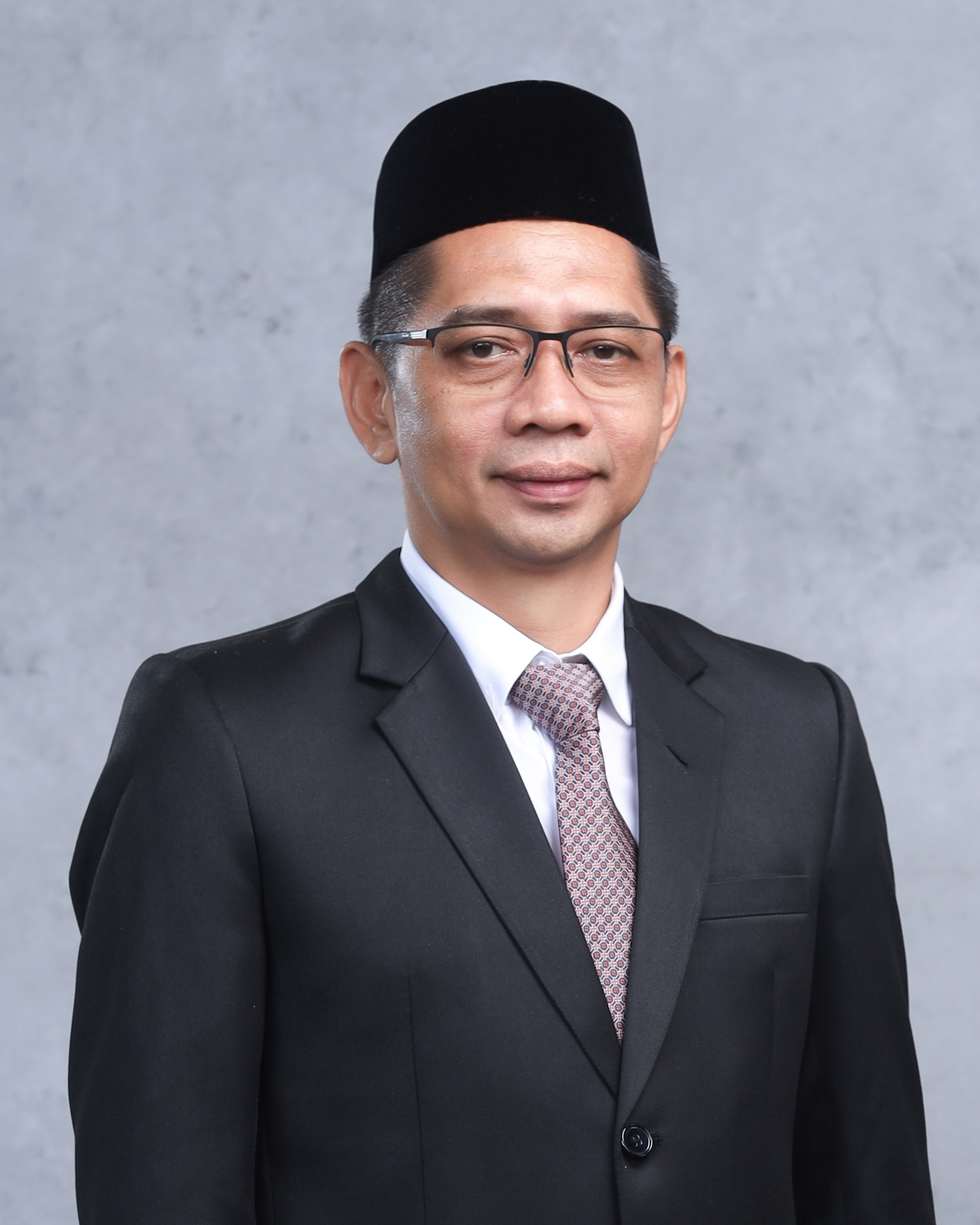 M. Yusdi